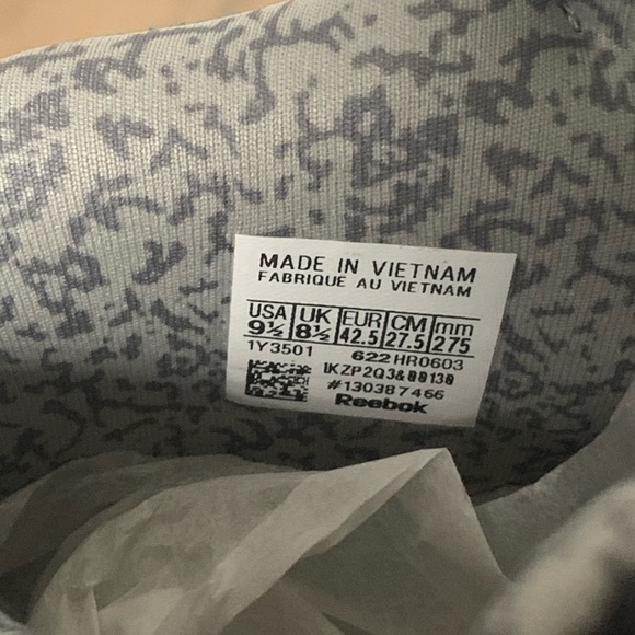 Reebok Shaq Attaq street fighter edition Pumps.  Size 9.5 brand new with box - Picture 5 of 10